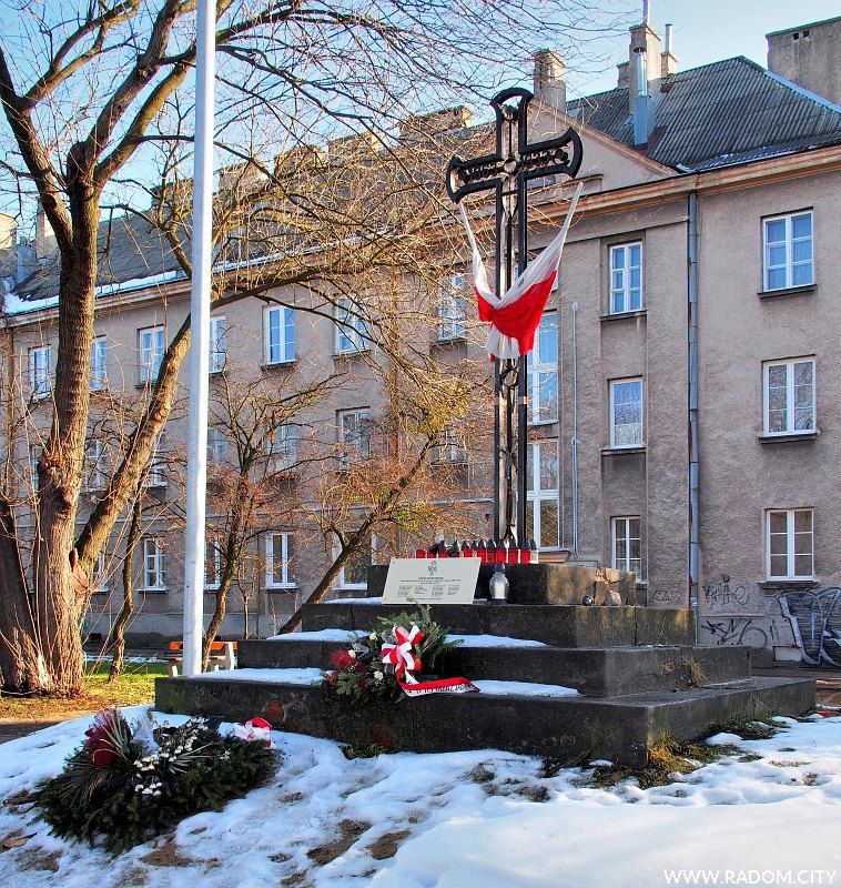 210116krzyz02