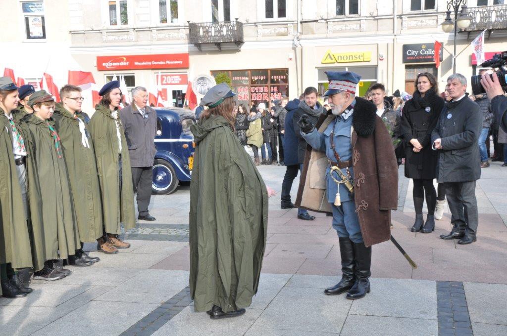 To coroczny tradycyjny marsz organizowany przez "Kochanowskiego"