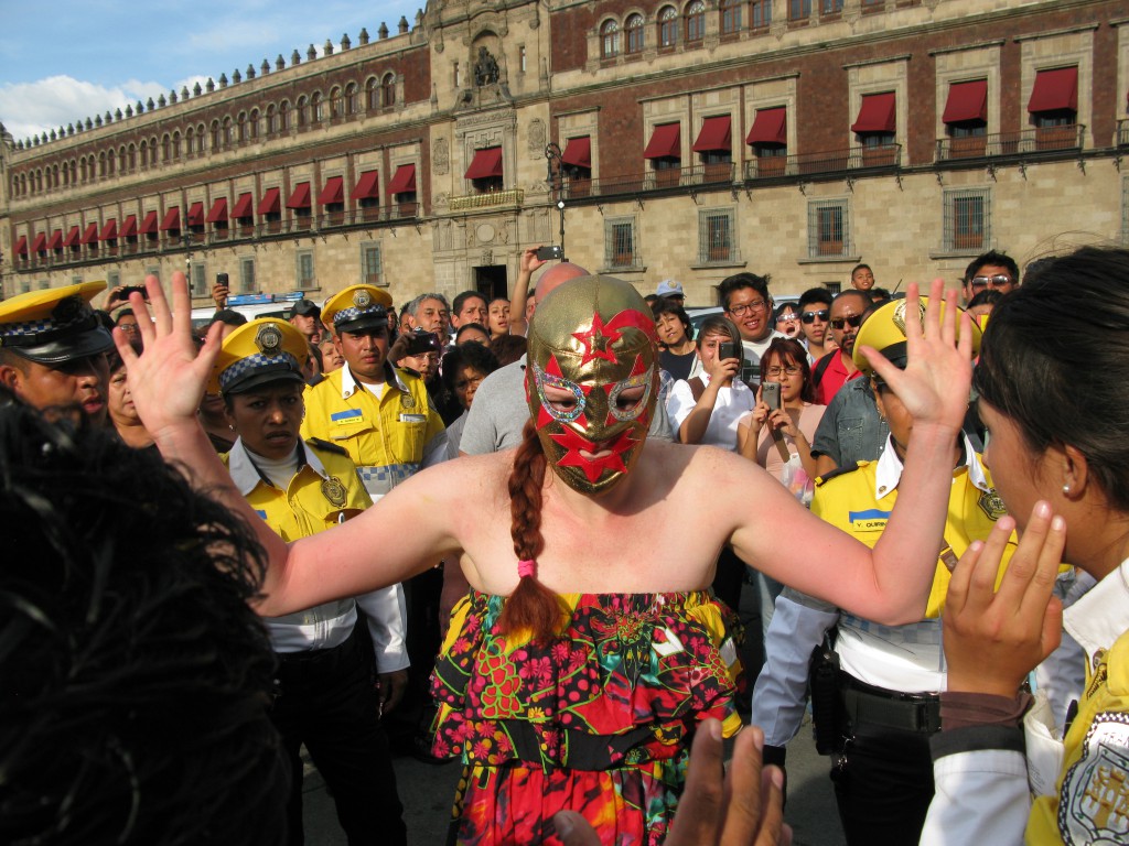 Julia Kurek "Lucha Libre"