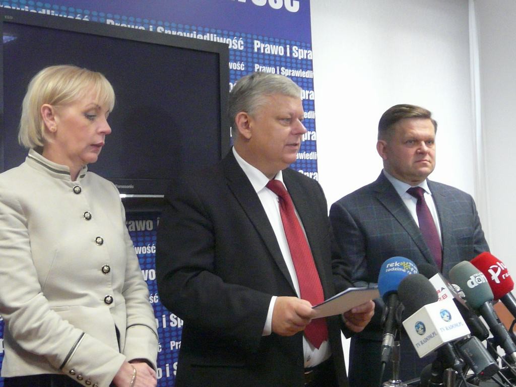 O poprawce do budżetu poinformowali posłowie PiS