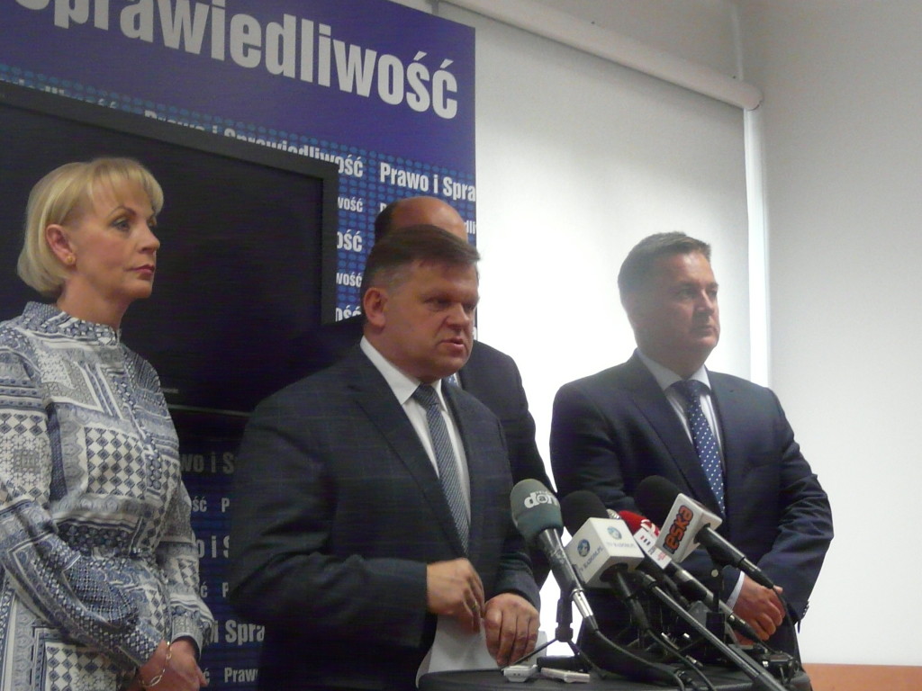 Politycy PiS niecierpliwią się