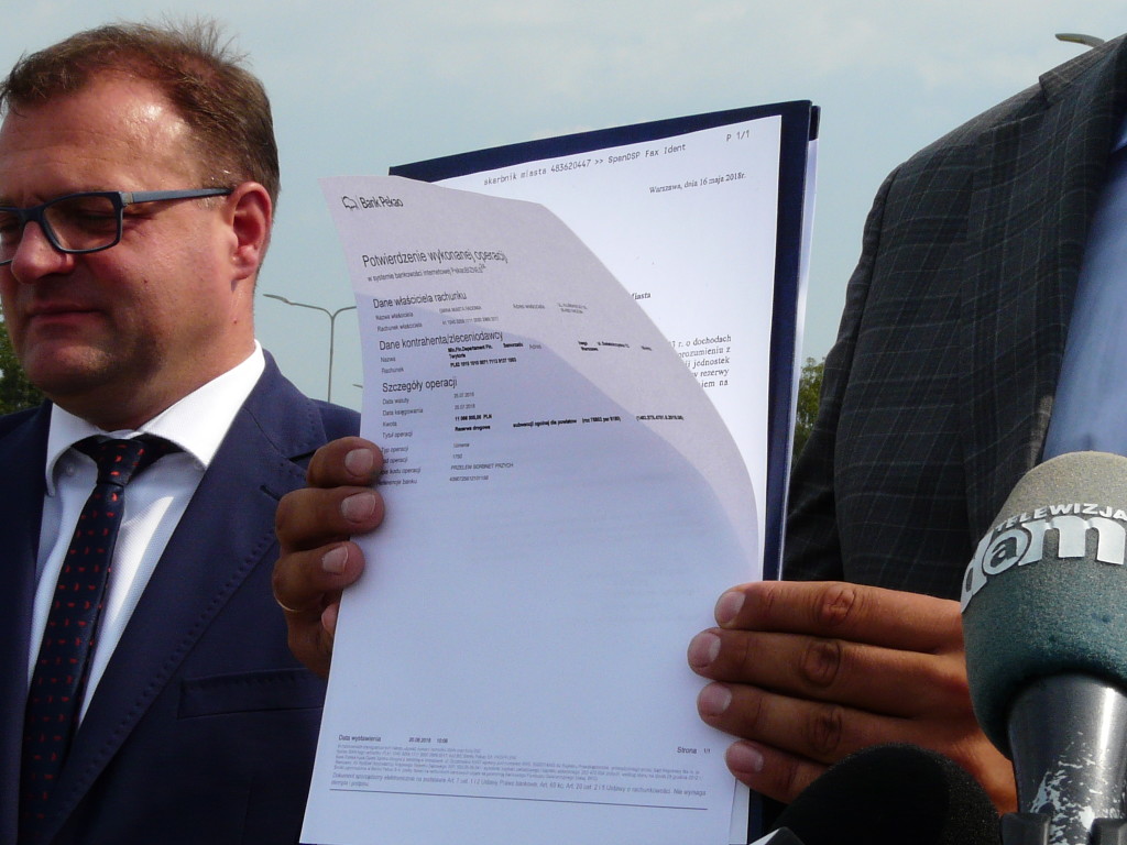 - Te pieniądze mamy już na koncie - udowadnia wiceprezydent Frysztak