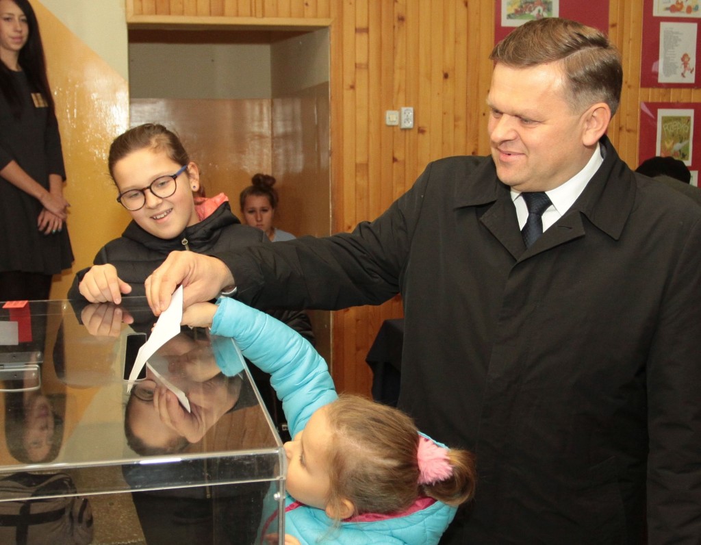 Wojciech Skurkiewicz głosował w towarzystwie rodziny
