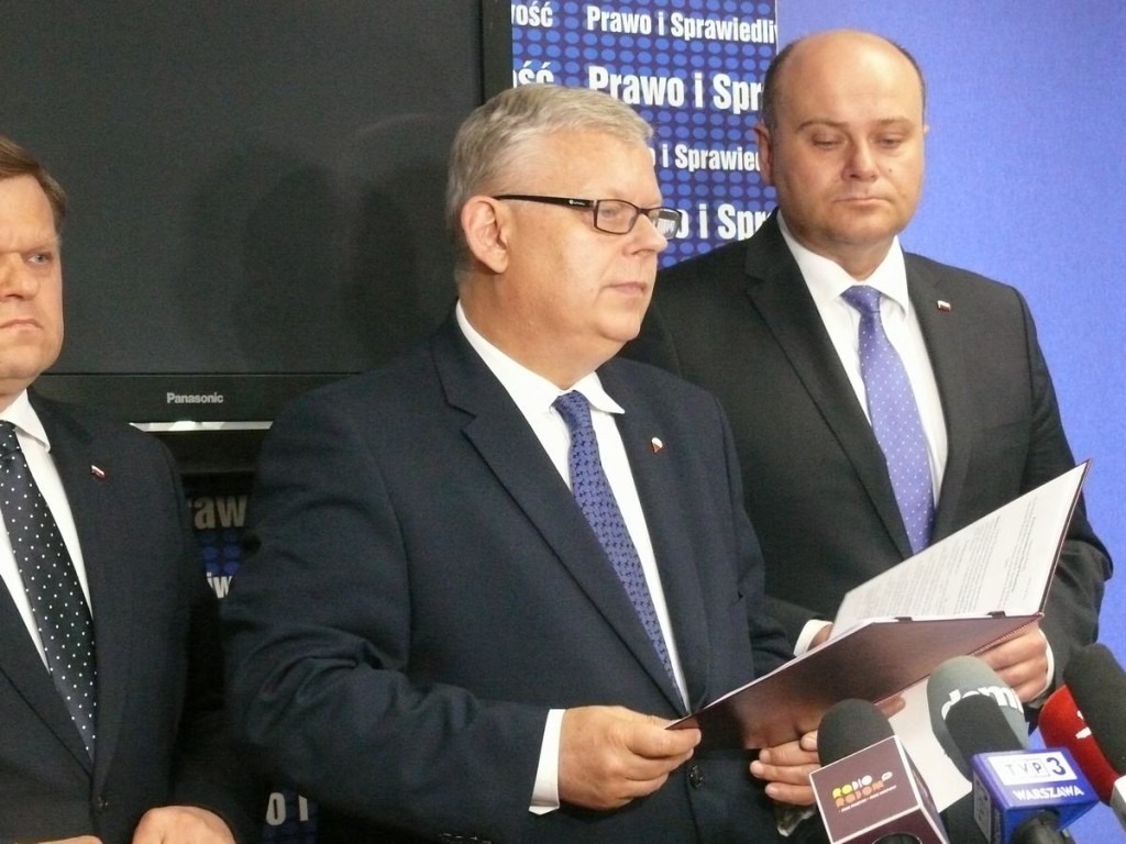 Politycy PiS: Nie było nadzoru nad budową RCS