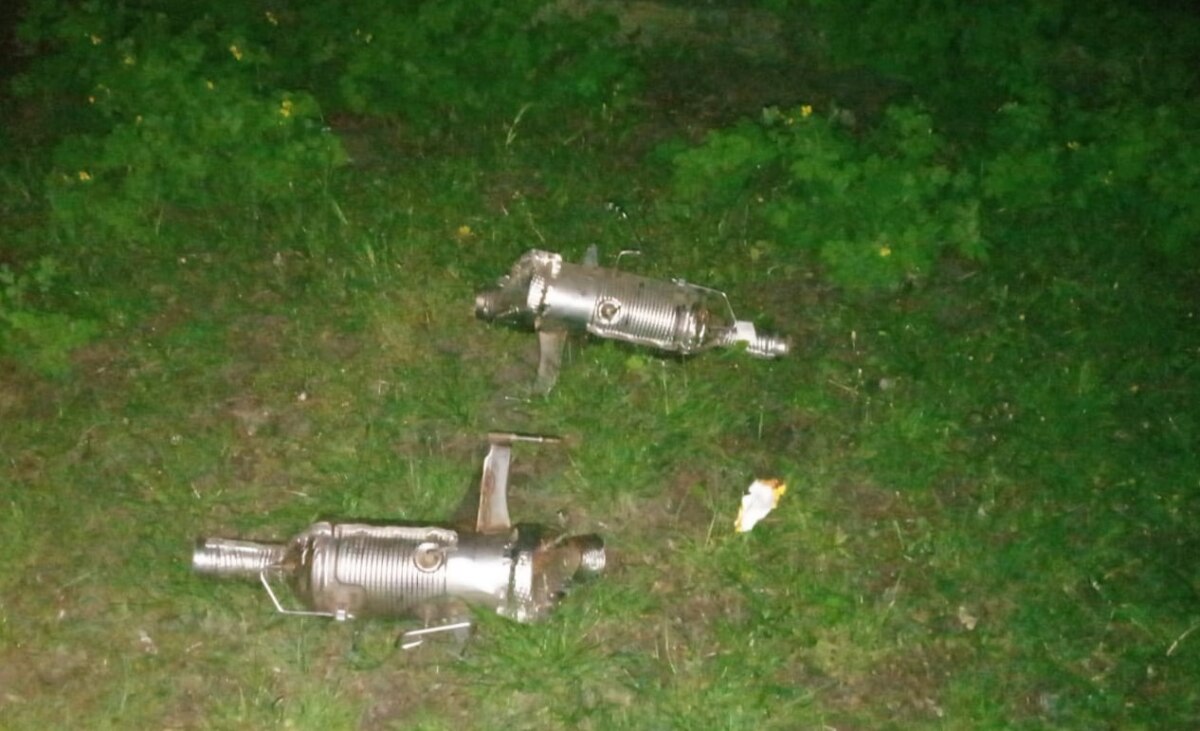 1(2)