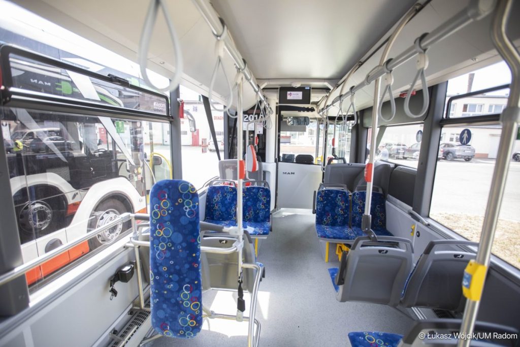 Rozpoczynają się wakacje. MZDiK wprowadza sezonowe rozkłady jazdy autobusów