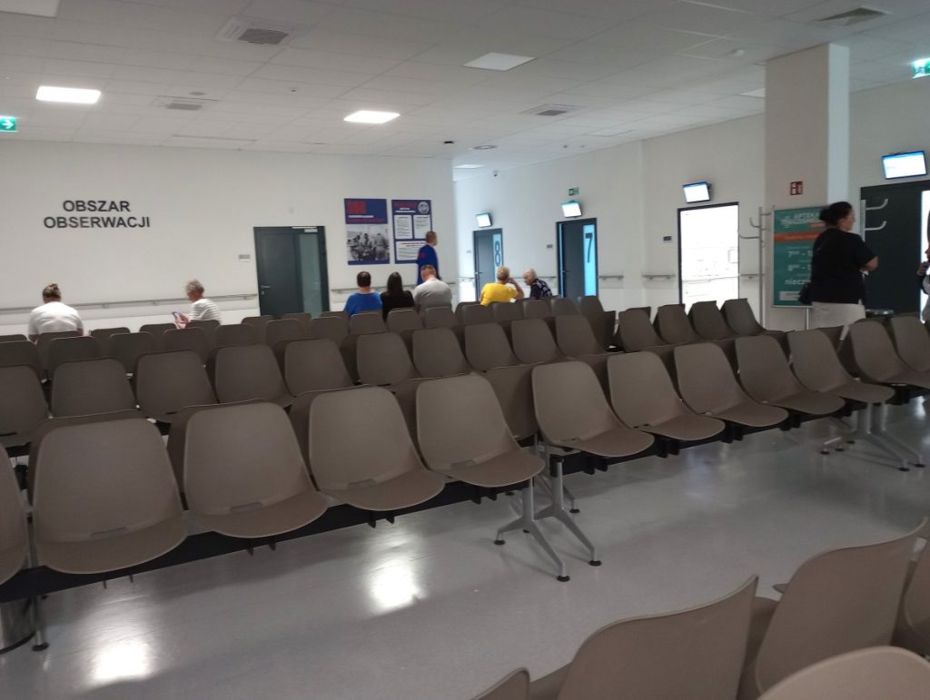 Sylwestrowa noc w Szpitalnych Oddziałach Ratunkowych. Większość pacjentów była po alkoholu (WIDEO)