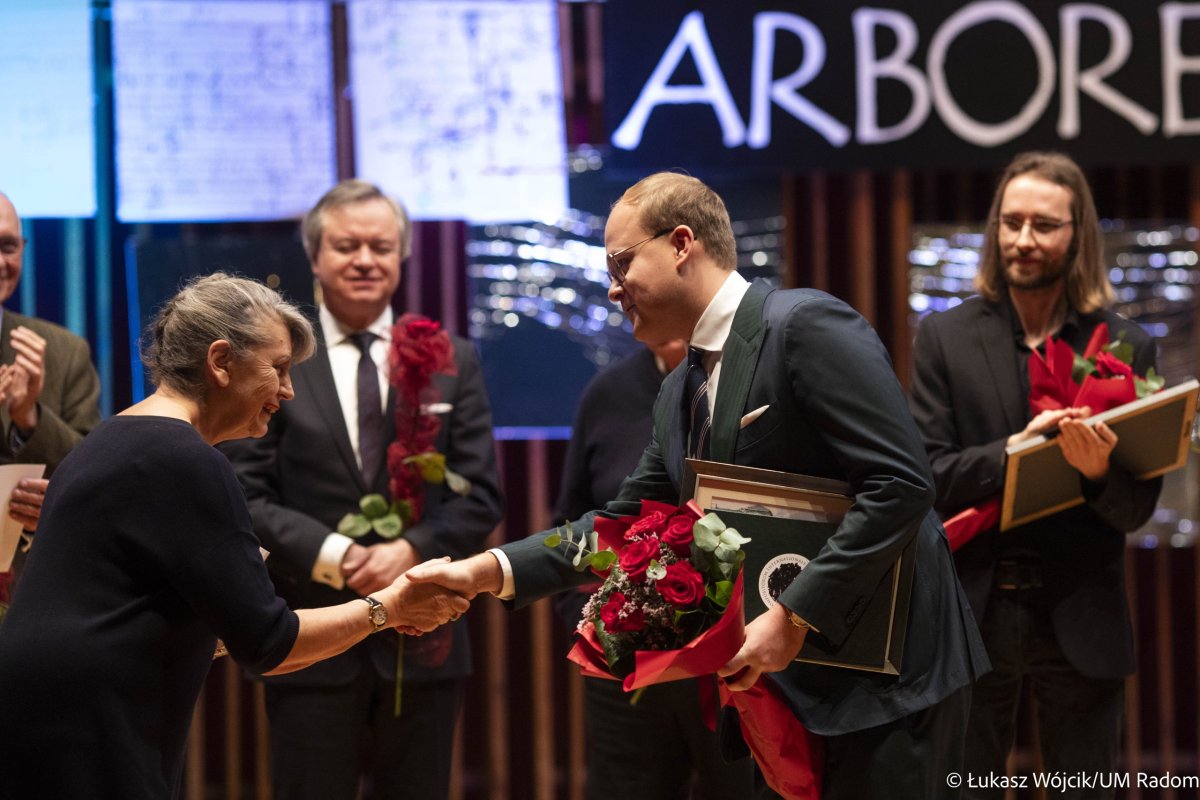 VI Międzynarodowy Konkurs Kompozytorski Krzysztofa Pendereckiego Arboretum. Zwycięzcą jest polski artysta