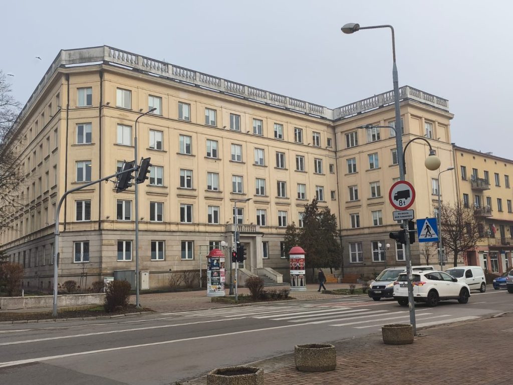 Nowe dane z rynku pracy w Radomiu. Prawie 400 osób znalazło w marcu zatrudnienie