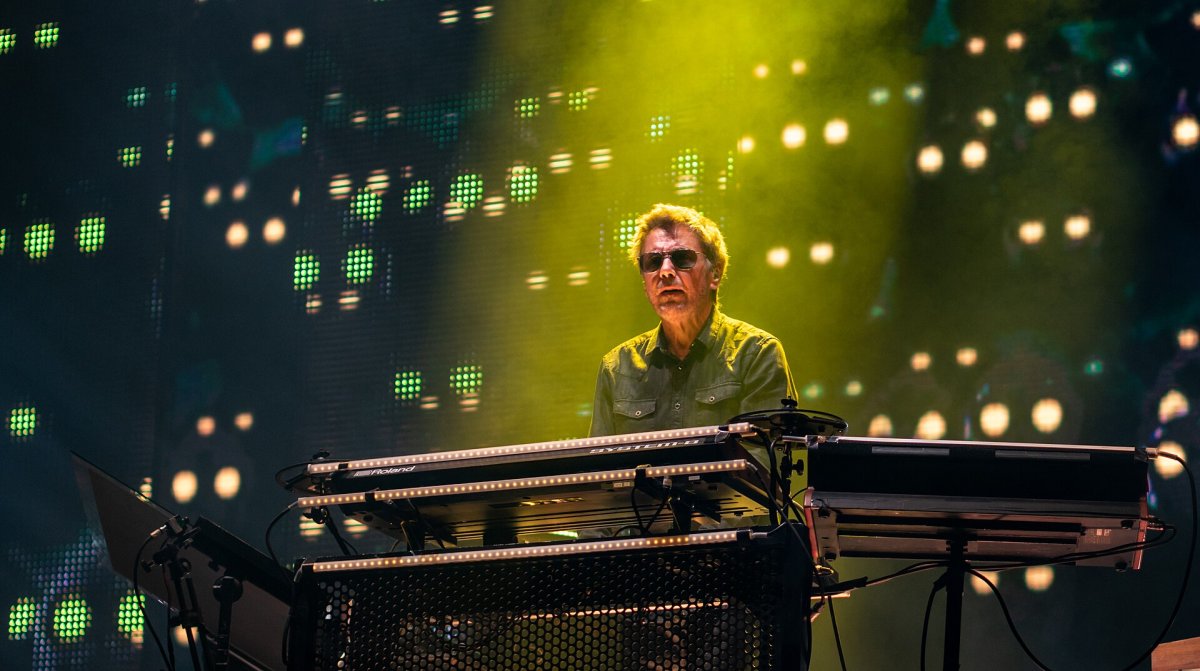 Jean-Michel Jarre w Radomiu. Legenda światowej muzyki elektronicznej zagra… na stadionie!