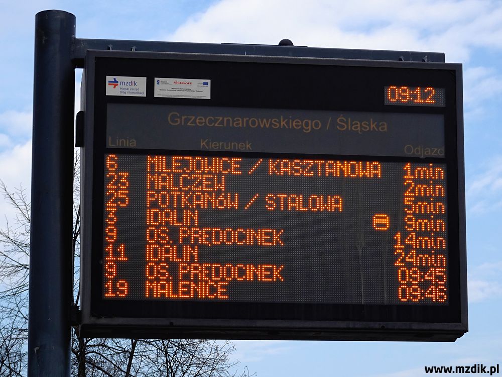 Będą nowe elektroniczne tablice na przystankach autobusowych. MZDiK ogłosił przetarg