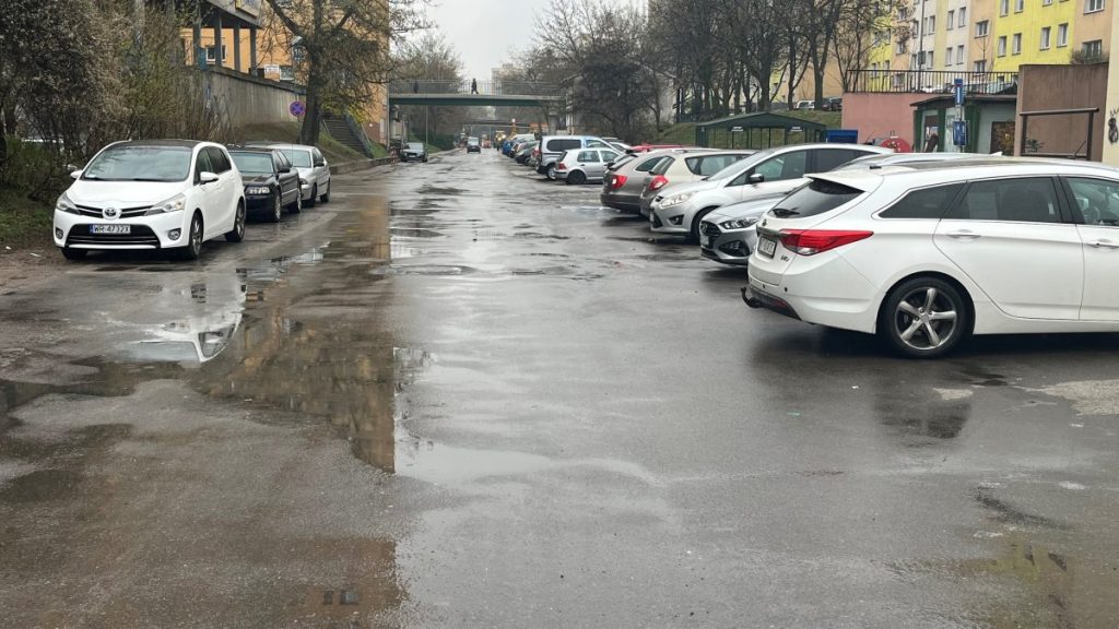 Miejski Zarząd Dróg i Komunikacji w Radomiu podpisał umowę z wykonawcą na przebudowę ulicy Sandomierskiej