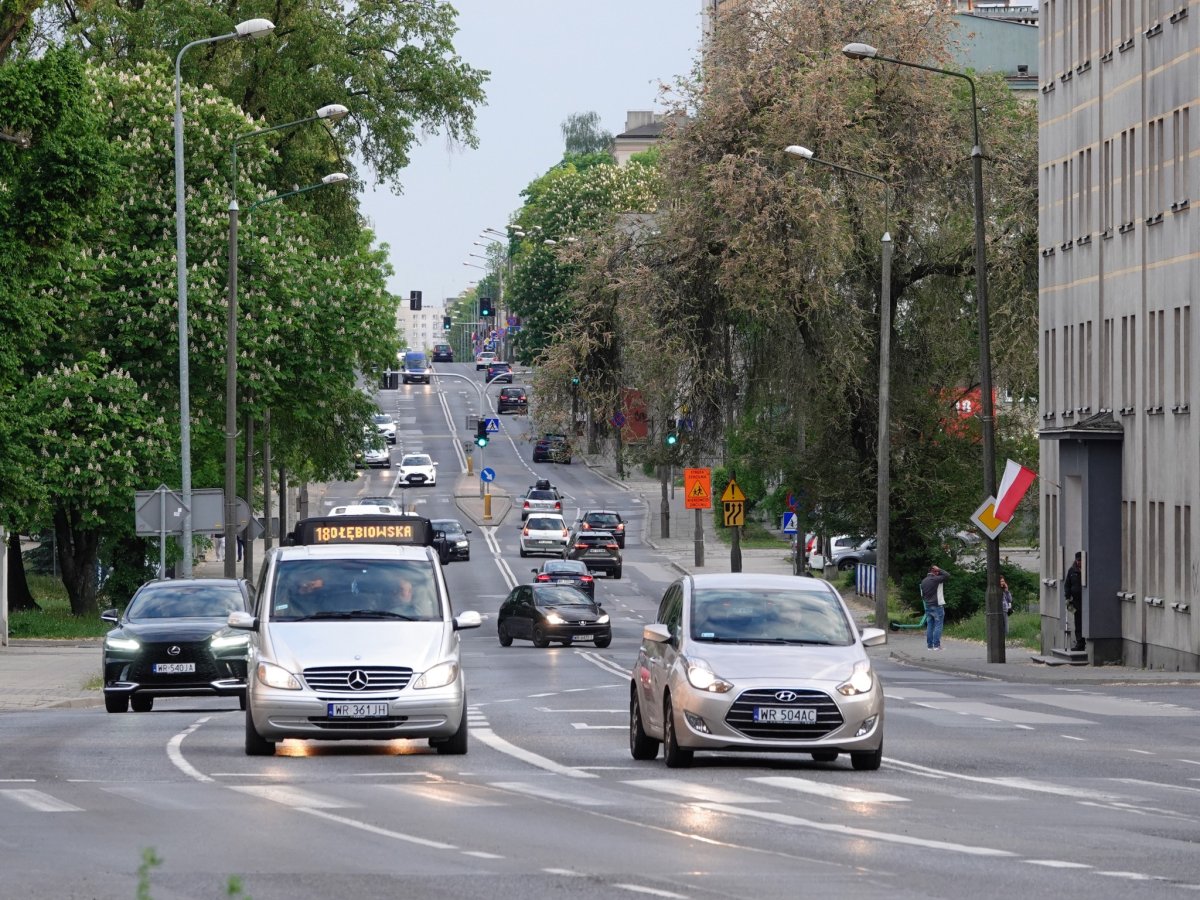 Ulica 25 Czerwca do remontu! Podczas wakacji dostanie nowy asfalt i częściowo chodnik