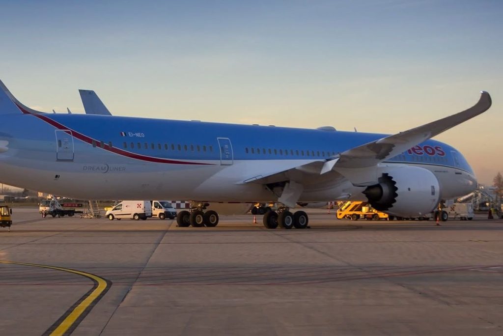 Boeing 787 Dreamliner odleci z radomskiego lotniska. Pasażerowie udają się w daleką podróż… na Magadaskar