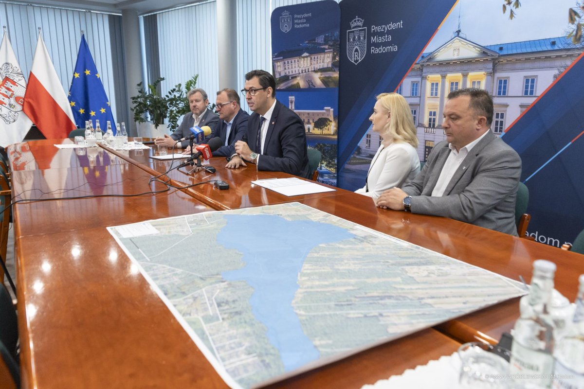 Osiem razy wiekszy niż zalew na Borkach. Na razie podpisano list intencyjny w sprawie powstania zbiornika „Pacyna”