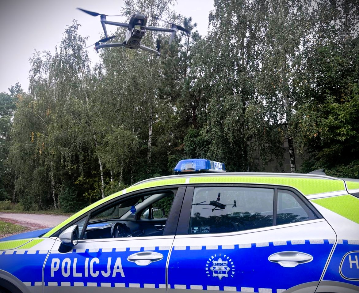 Po katastrofie kolejowej w Sokolnikach Suchych. Kierowcy lekceważą znak „stop” przed przejazdem kolejowym (WIDEO)
