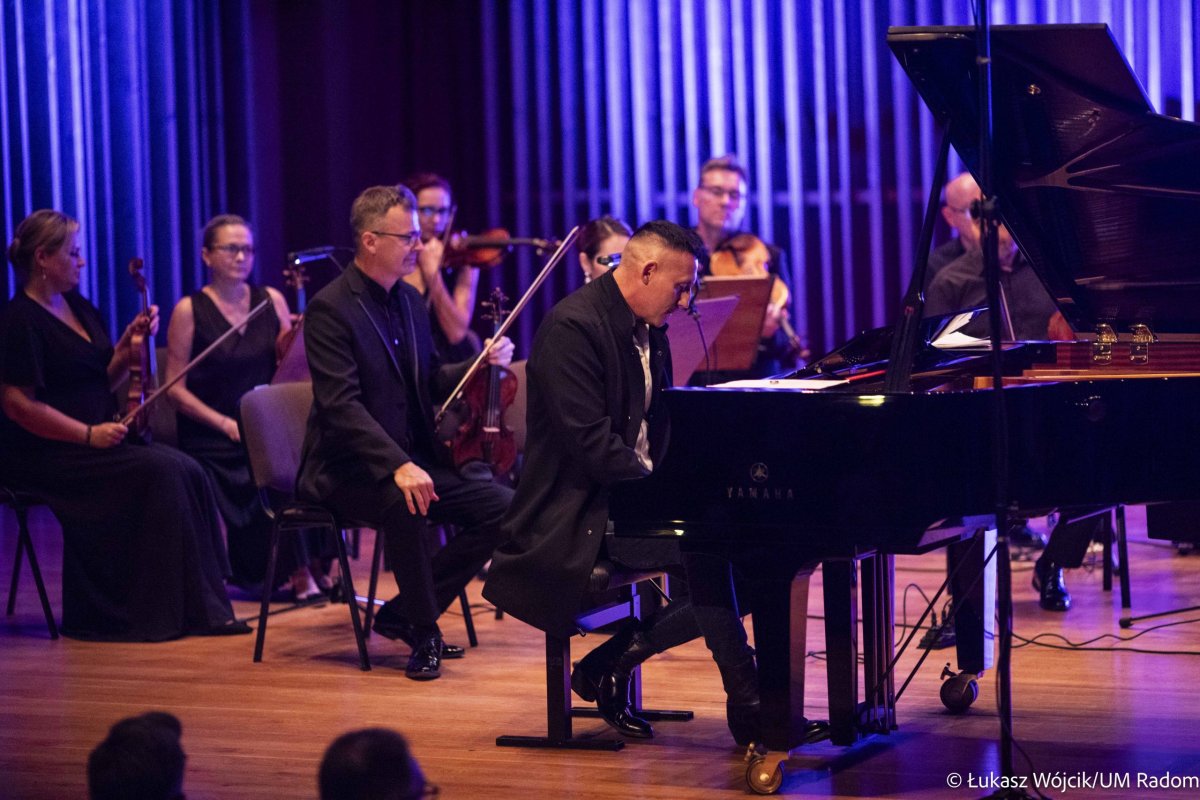 Radomska Orkiestra Kameralna rozpoczęła kolejny sezon artystyczny. Będzie muzyka klasyczna, dawna, taneczna, jazz…
