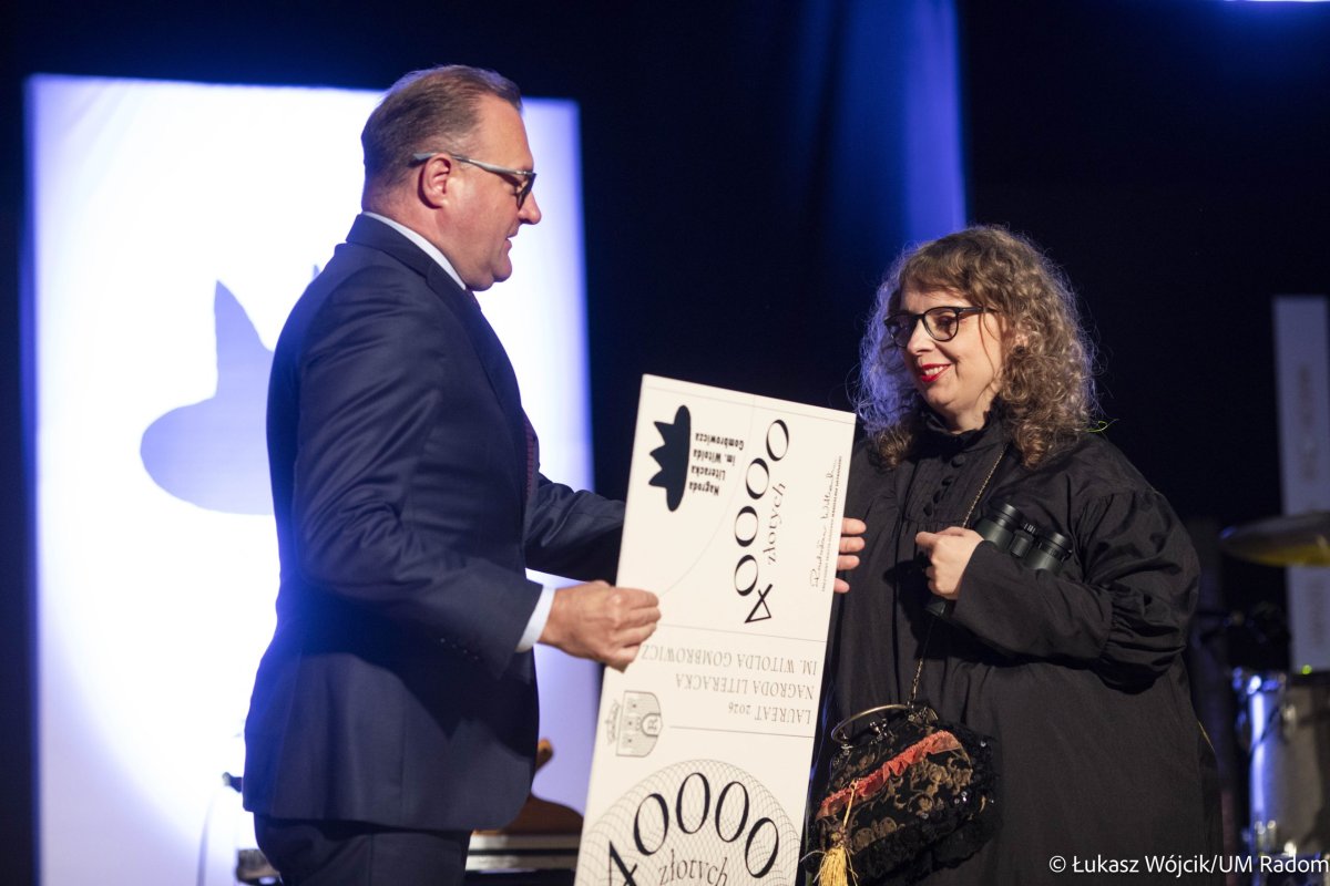 Emilia Konwerska laureatką Nagrody im. Witolda Gombrowicza. Nagrodzono opowiadania „Rzeczy robione specjalnie”