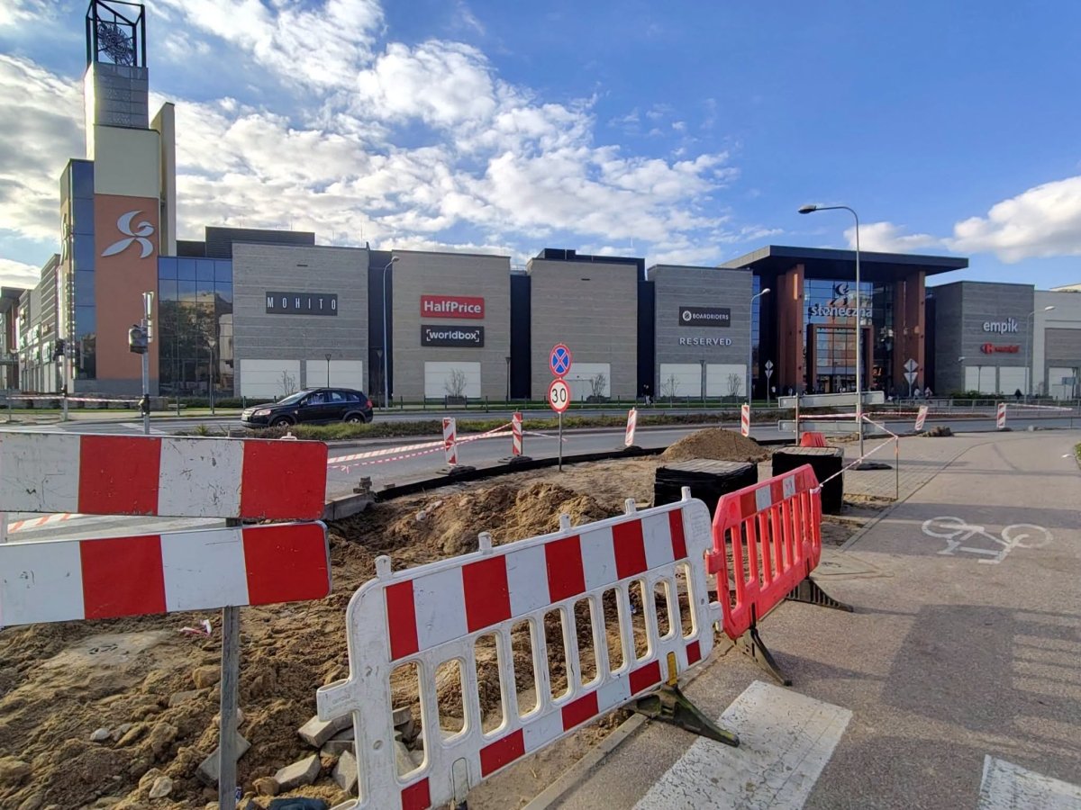 Nie tylko nowe przejście powstanie w rejonie Galerii Słonecznej. Przebudują skrzyżowanie i zmienią organizację ruchu